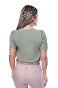 blusa de mujer-zagreb-verde olivo-large-tela lino español-pantalon de vestir-lucia-palo rosa.webp