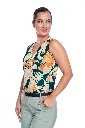 blusas-karina-verde-large-seda española-pantalones-azahara-cemento.webp