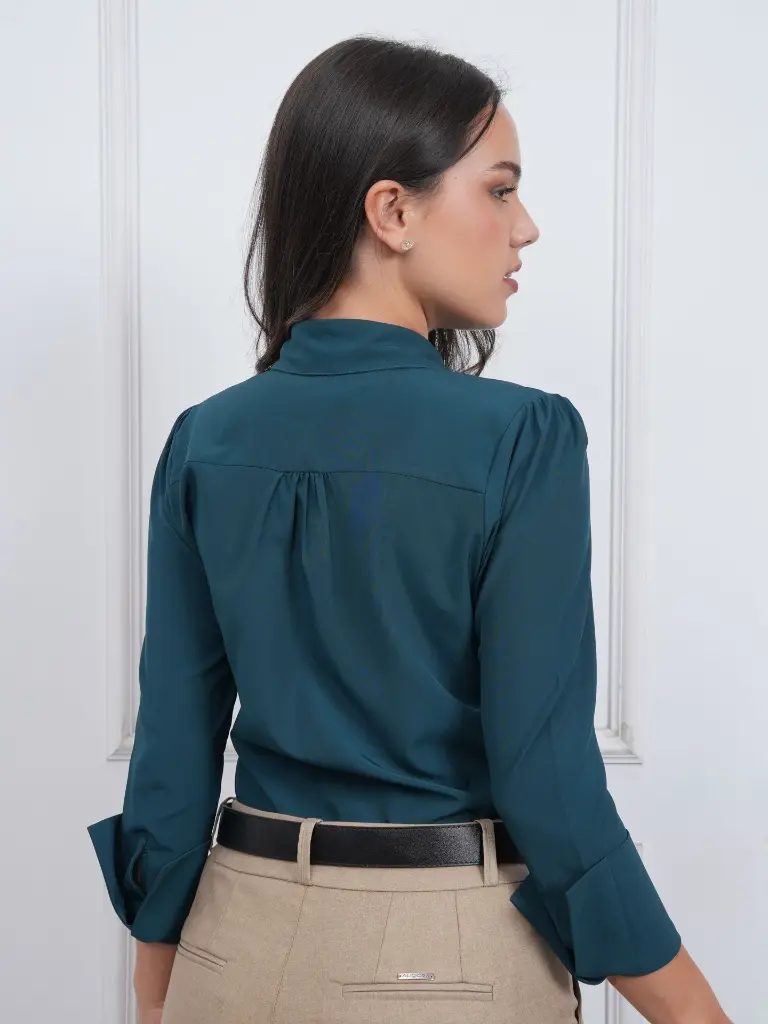 blusa de mujer-blusa manga larga-Bluma-verde botella-extra large-seda italiana-pantalon de vestir-Adaira-arena.webp