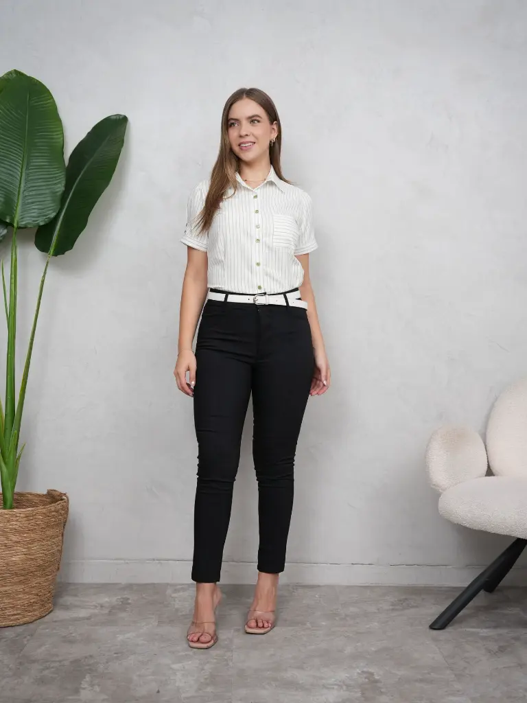 blusa de mujer-blusa manga corta-Tinna-Verde-small-cotton camisero-pantalon de vestir-Lucia-negro.webp