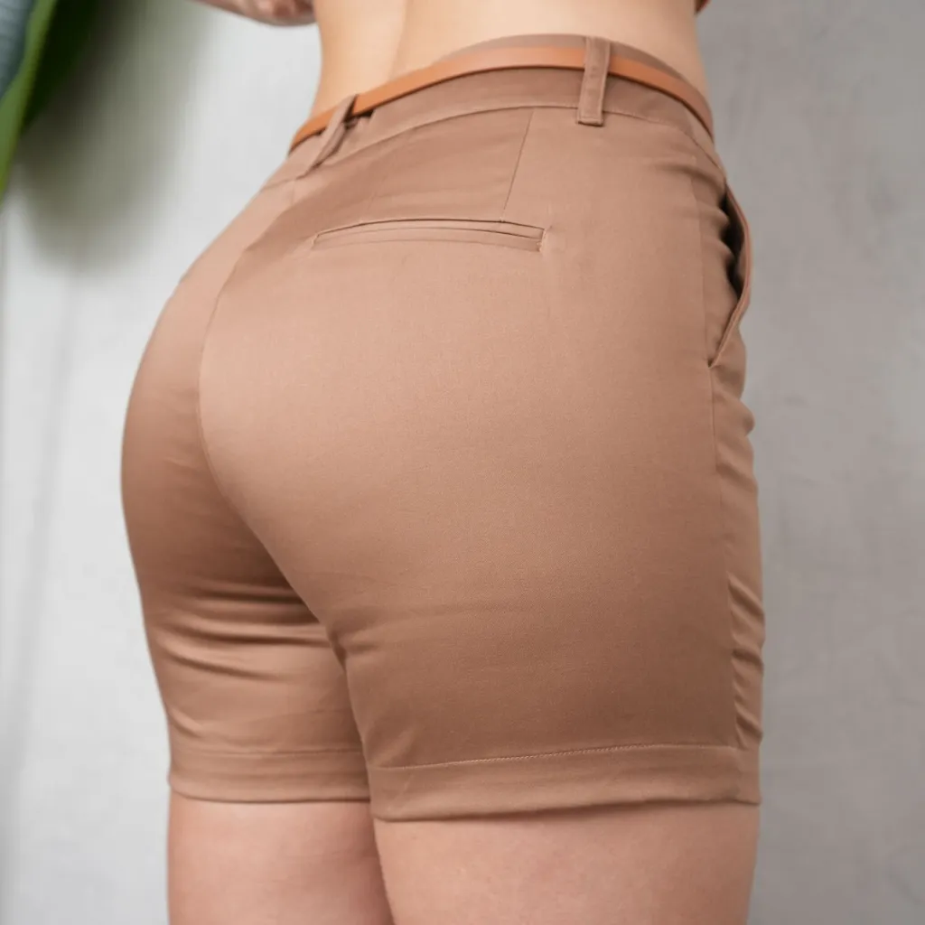 short de vestir para mujer-anastasia-cocoa-34-drill semi strech-top-ninna-lacre.webp